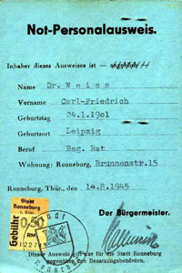 Das Foto zeigt den Not- Personalausweis von Dr. Carl-Friedrich Weiss