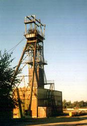 Förderturm des Schachtes 407